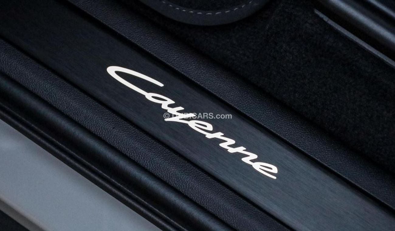 Porsche Cayenne 3.0 Estate E-Hybrid RIGHT HAND DRIVE