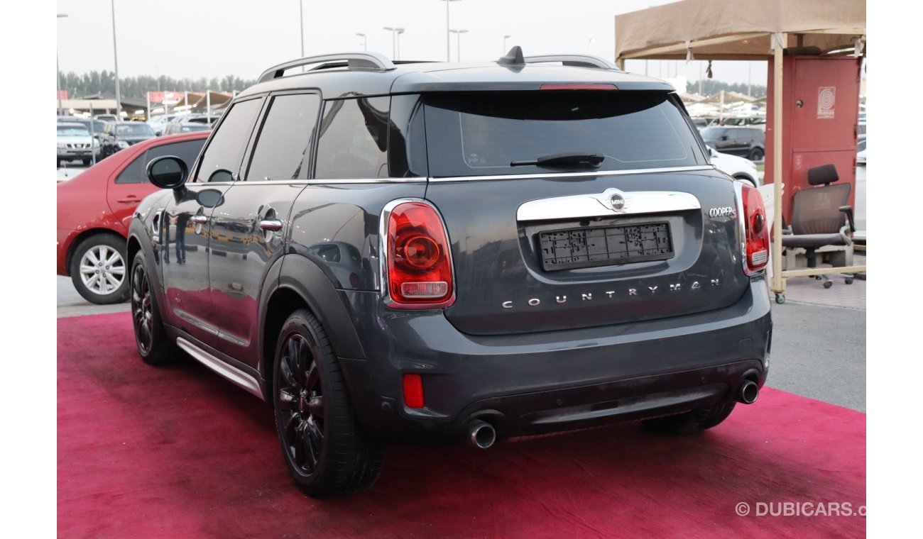 Mini Cooper S Countryman Mini Copper Countryman S / 2018 / GCC / Free Accident