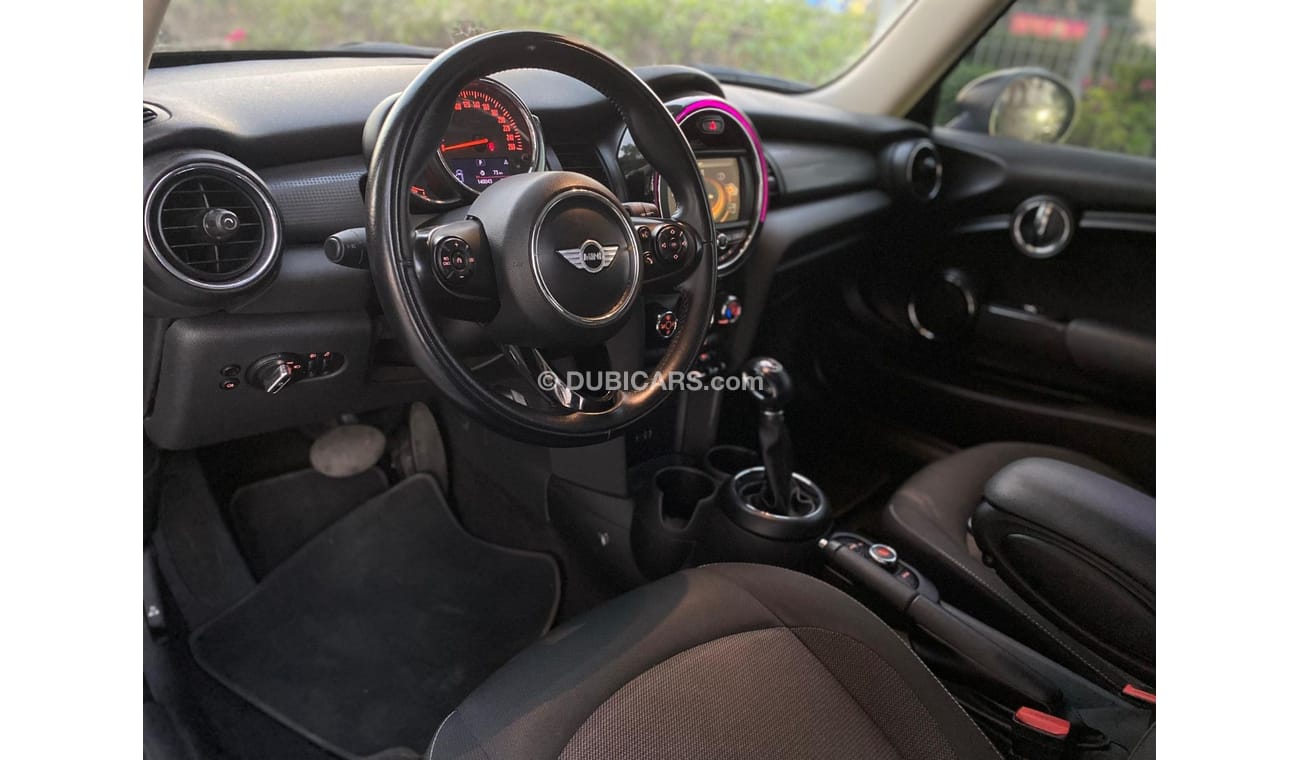 Mini Cooper MINI COOPER COUPE 2018 GCC FULL OPTIONS