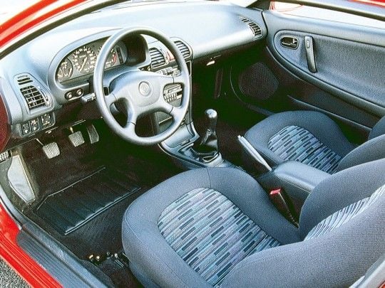 مازدا MX3 interior - Cockpit