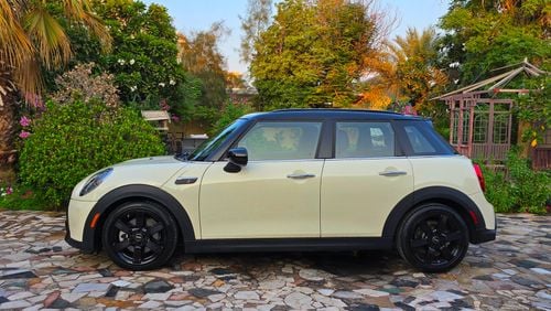 Mini Cooper S panoramic