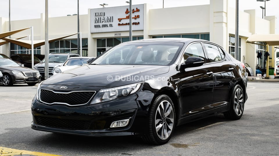 Kia Optima For Sale: Aed 42,000. Black, 2016