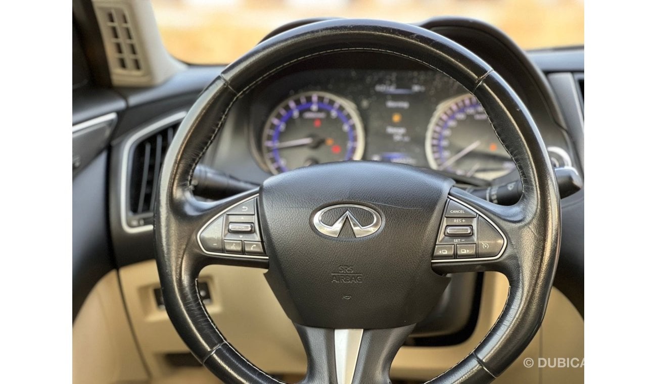 إنفينيتي Q50 بريميوم