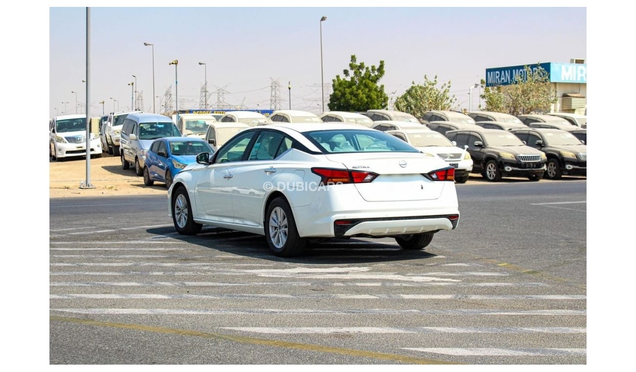 Nissan Altima NISSAN ALTIMA S GCC SPECIFICATION