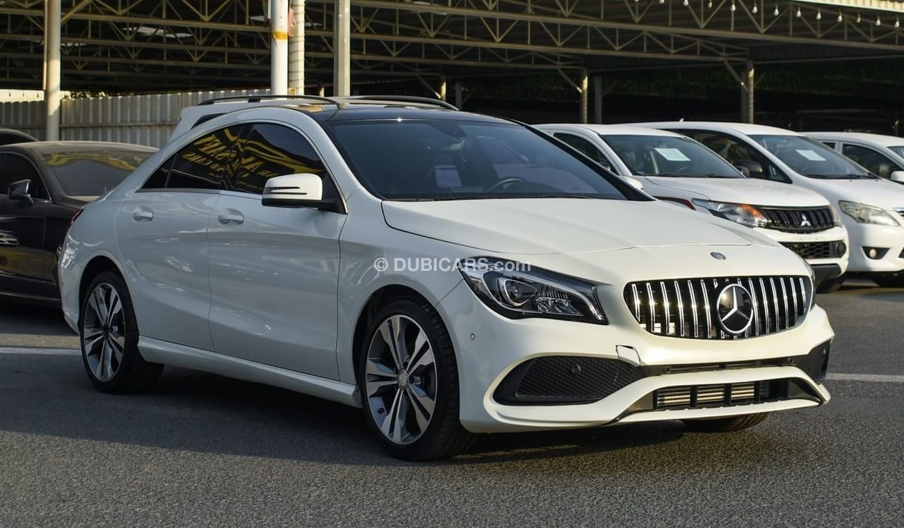 Mercedes-Benz CLA 200