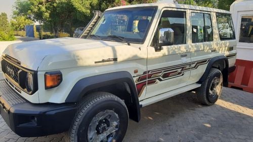 Toyota Land Cruiser Hard Top DIESEL 4.5L V8 MT FULL OPTION MY 2024