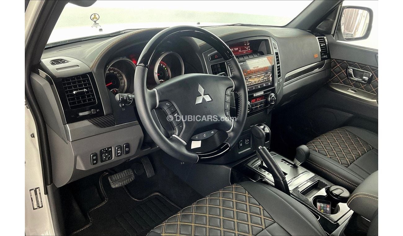 Mitsubishi Pajero Signature Edition