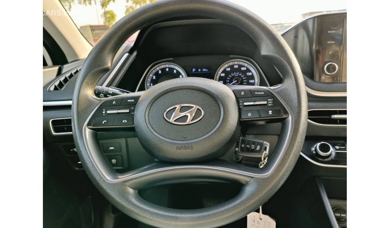 Hyundai Sonata SE / LEATHER / DVD CAMERA / RADAR / 606 MONTHLY / LOT#49801