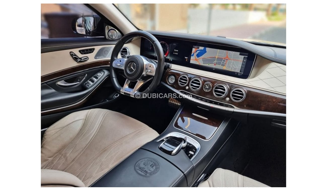 Mercedes-Benz S 63 AMG special color - fully loaded - long wheel base - rear fully automated seats - laptop table