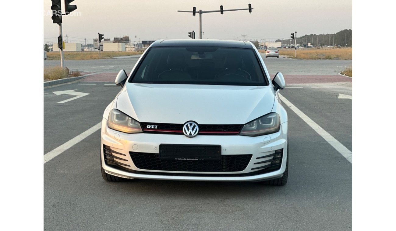 فولكس واجن جولف GTI موديل 2016 خليجي فل مواصفات بانوراما وكراسي جلد ومثبت سرعه وتحكم كهربي كأمل