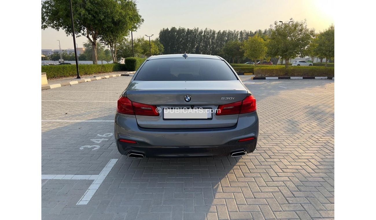 بي أم دبليو 530i Luxury M Sport Package 2.0L