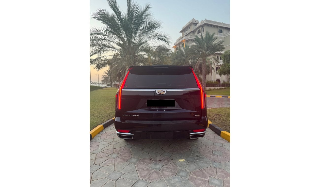 Cadillac Escalade Premium Luxury Platinum Full Option LWB