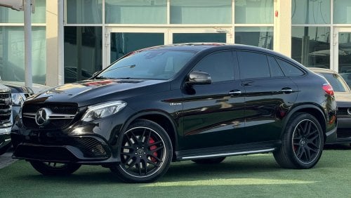 مرسيدس بنز GLE 63 AMG مرسيدس GLE 63S خليجي صبغ وكاله بدون حوادث فل ابشن بحاله ممتازه