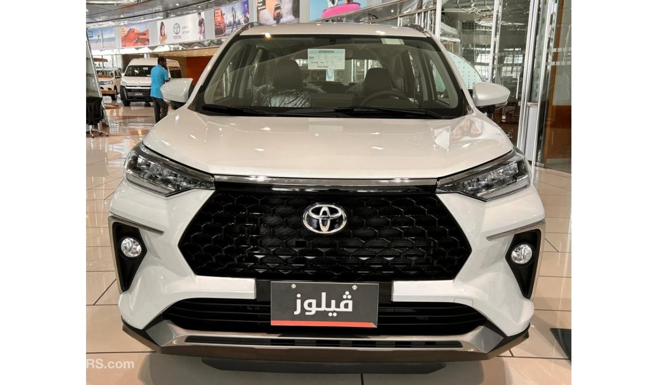 تويوتا فيلوز TOYOTA VELOZ 1.5T PETROL GCC 0KM 7SEATER