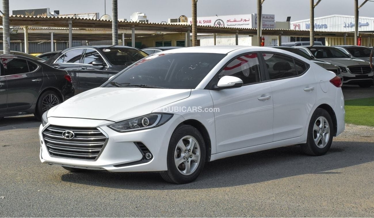 Used Hyundai Avante 2016 for sale in Dubai - 684969