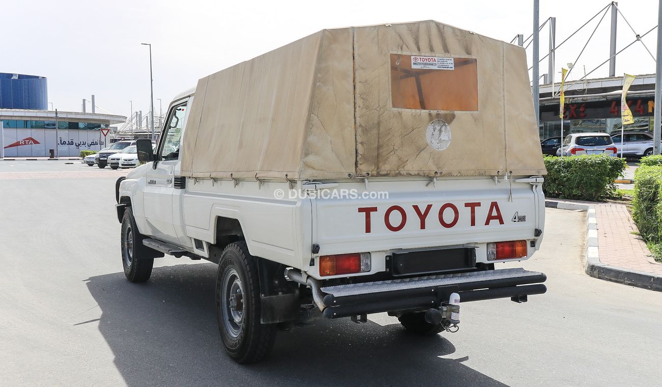 Toyota Land Cruiser Pick Up