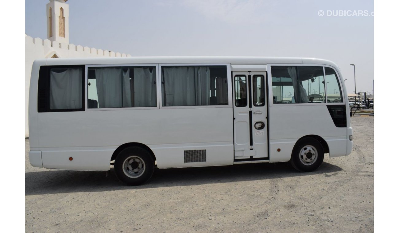 نيسان سيفيليان Nissan Civilian Bus 30 Seater , Diesel, Model:2016. Only Done 60000 km