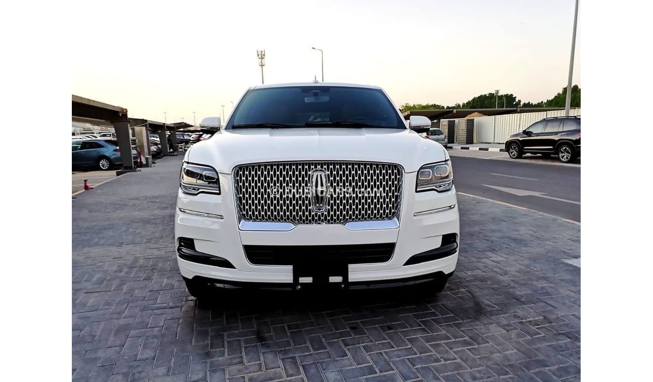 Lincoln Navigator Reserve 3.5L Lincoln Navigator - 2023 - White