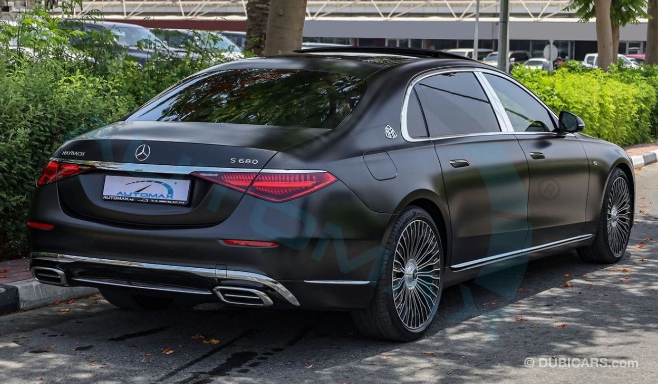 مرسيدس بنز S680 Maybach (НА ЭКСПОРТ , For Export) V12 6.0L Ultra Luxurious , Euro 6 , 2023 , 0Km , Без пробега