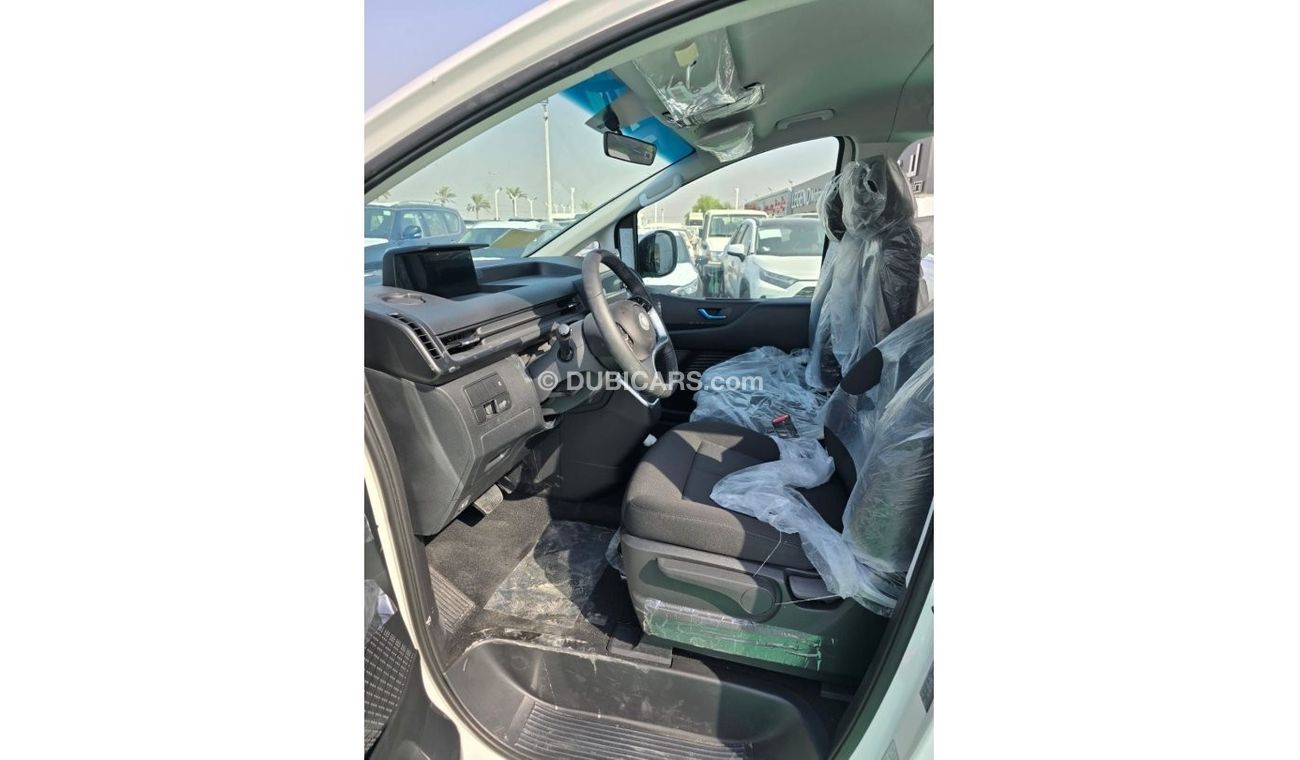 Hyundai Staria 3.5L PETROL V6 11 SEATS A/T 2025