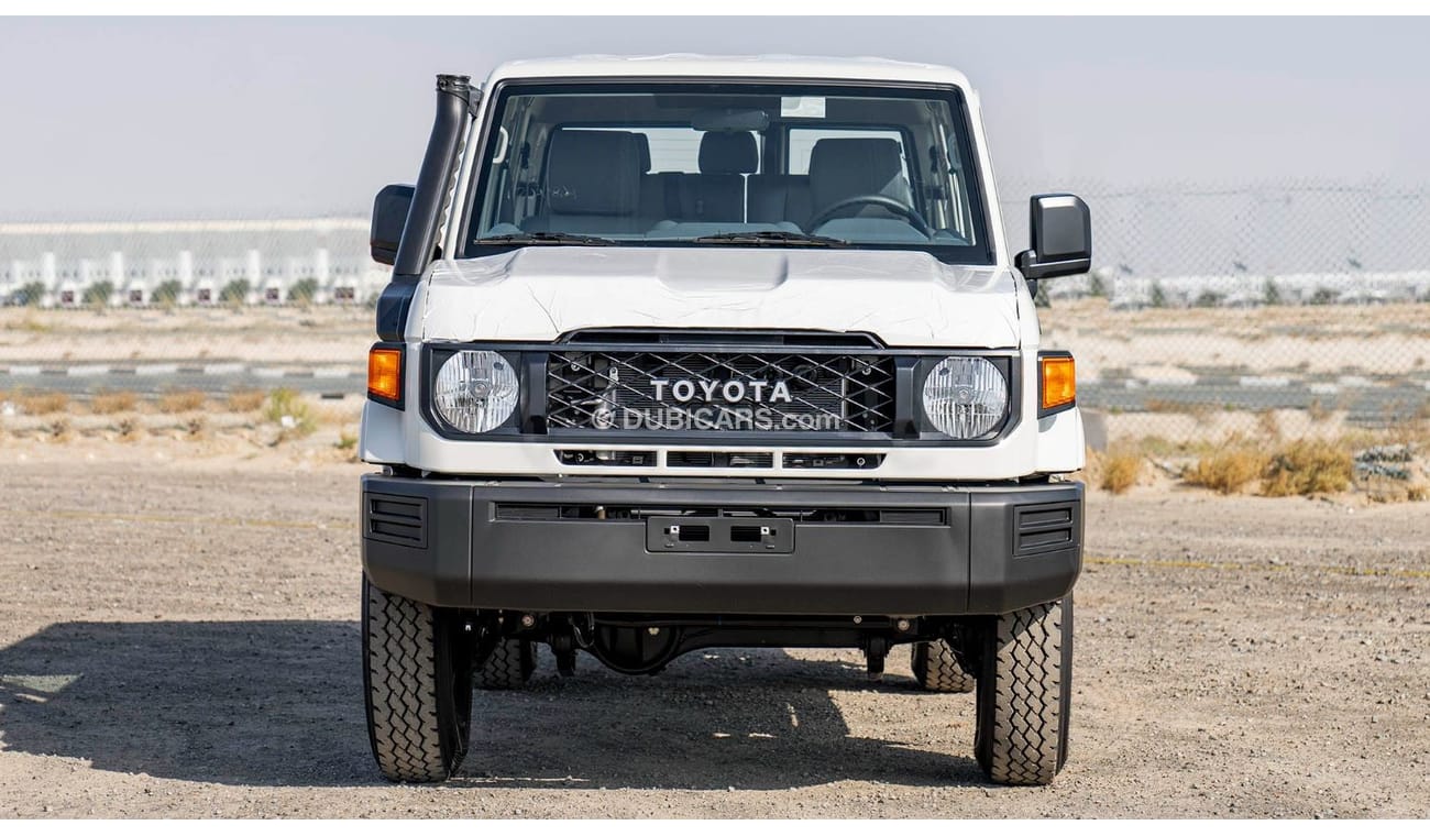 تويوتا لاند كروزر هارد توب LC76 Hard Top 4.2L Diesel V6 5doors MT MY2024