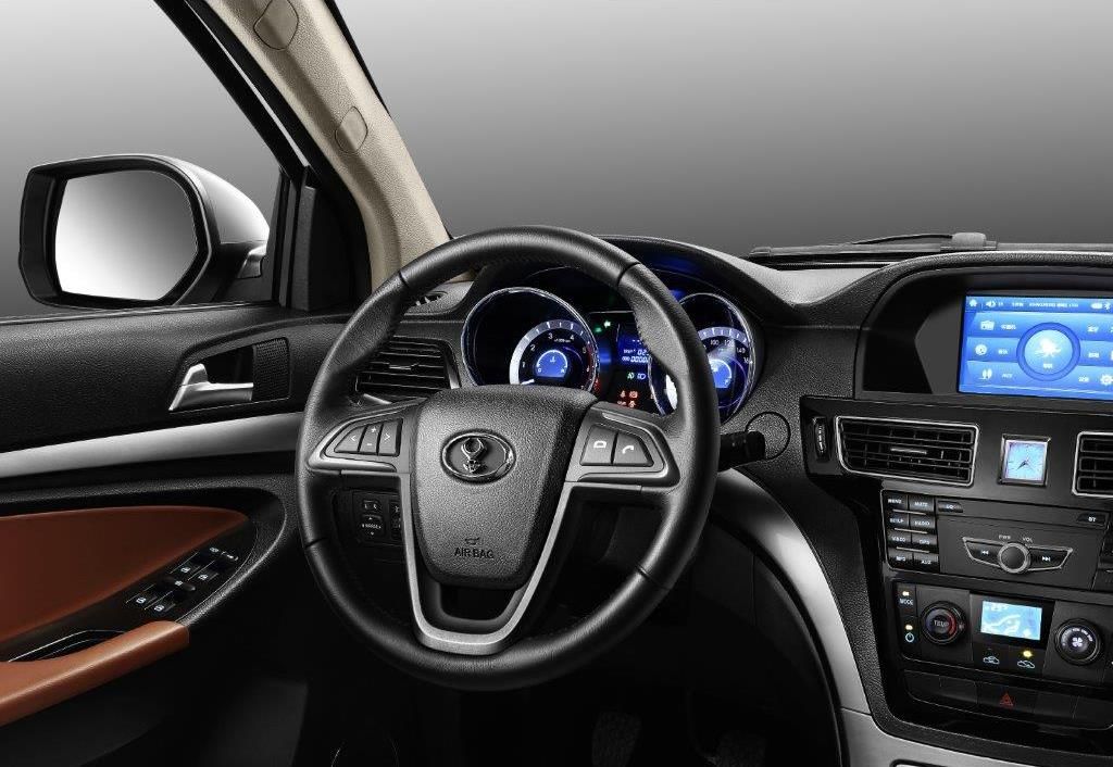 Sandstorm Alreem interior - Steering Wheel