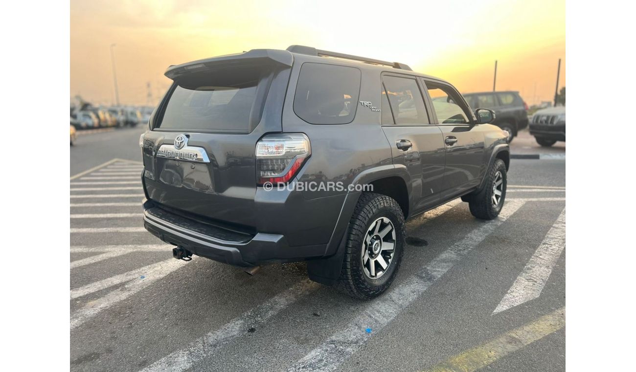 تويوتا Runner4 2019 TOYOTA 4RUNNER, TRD OFF ROAD - 4x4 - 4.0L V6 - Diff Lock and Crawl Control - 46600 Mileage