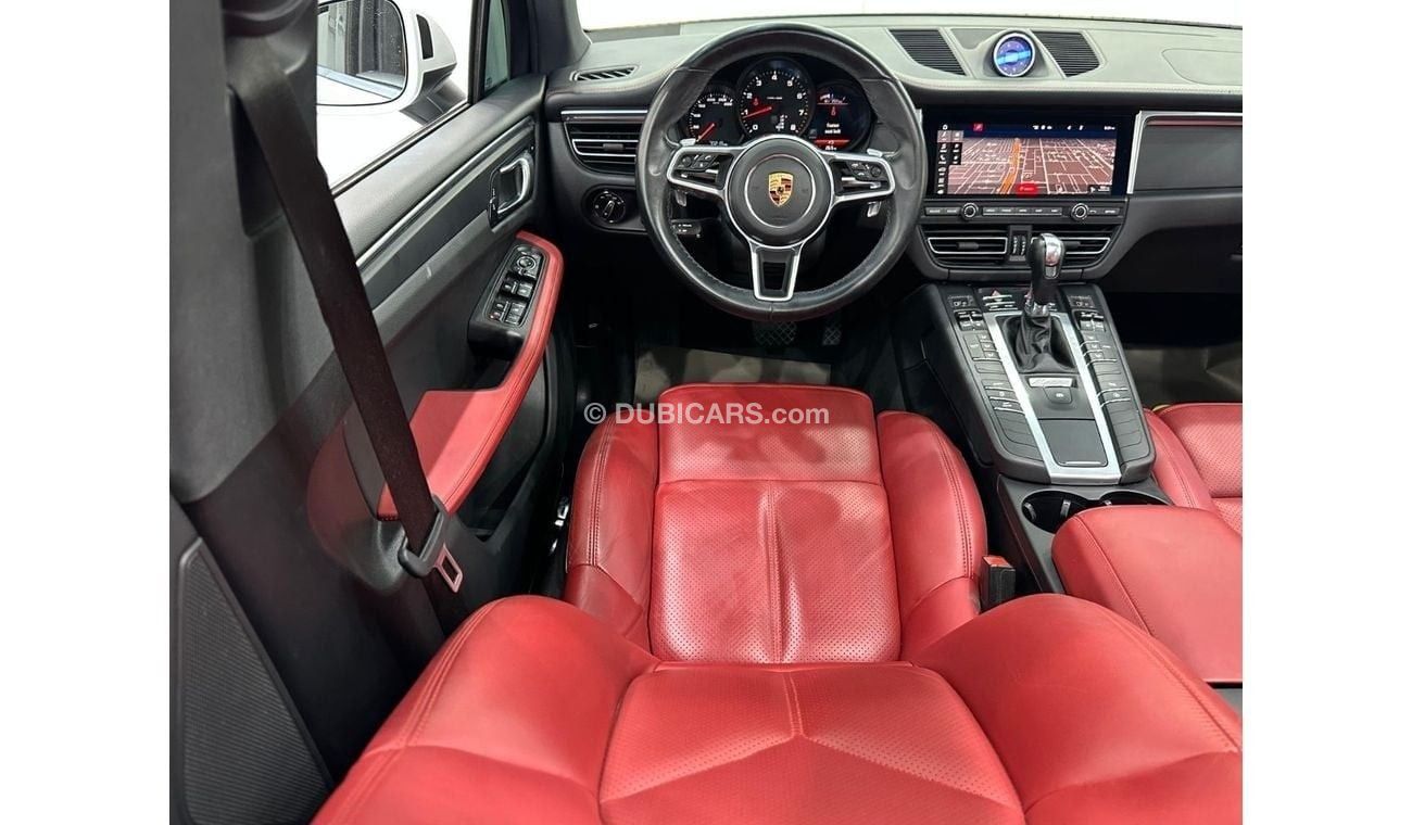 بورش ماكان Std 2.0L (252 HP) 2020 Porsche Macan, One Year  Warranty, Service History, GCC