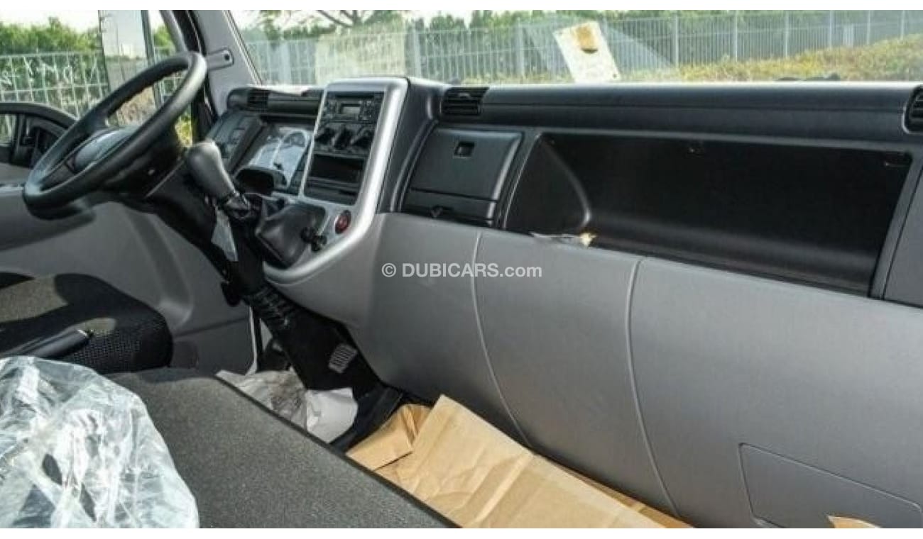 ميتسوبيشي كانتر Mitsubishi Canter 4.2L diesel 2024