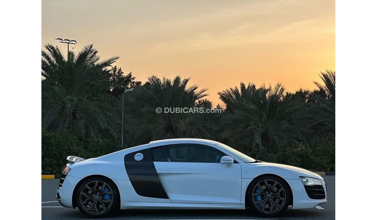 Audi R8 FSI AUDI R8 V10 GacC