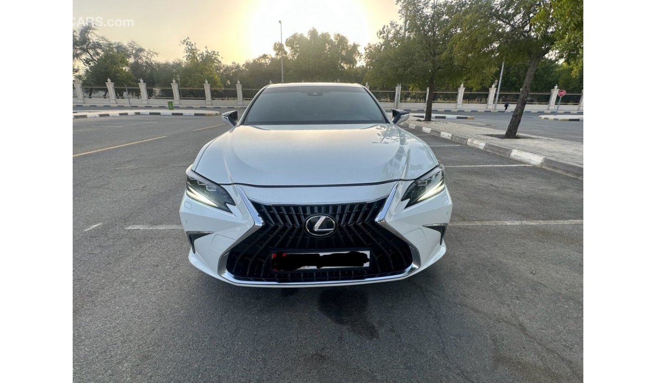 Lexus ES350 26000