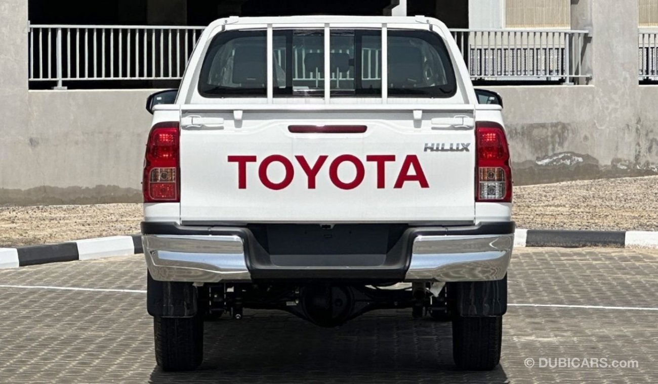 Toyota Hilux 2.4L TURBO DC 4WD MT (EXPORT ONLY)