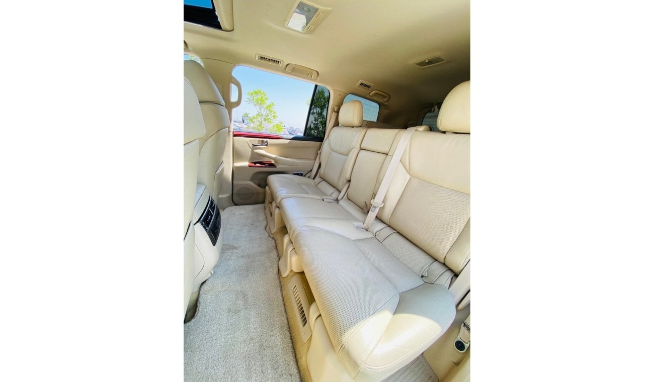 Lexus LX570 Platinum Good condition car GCC specs