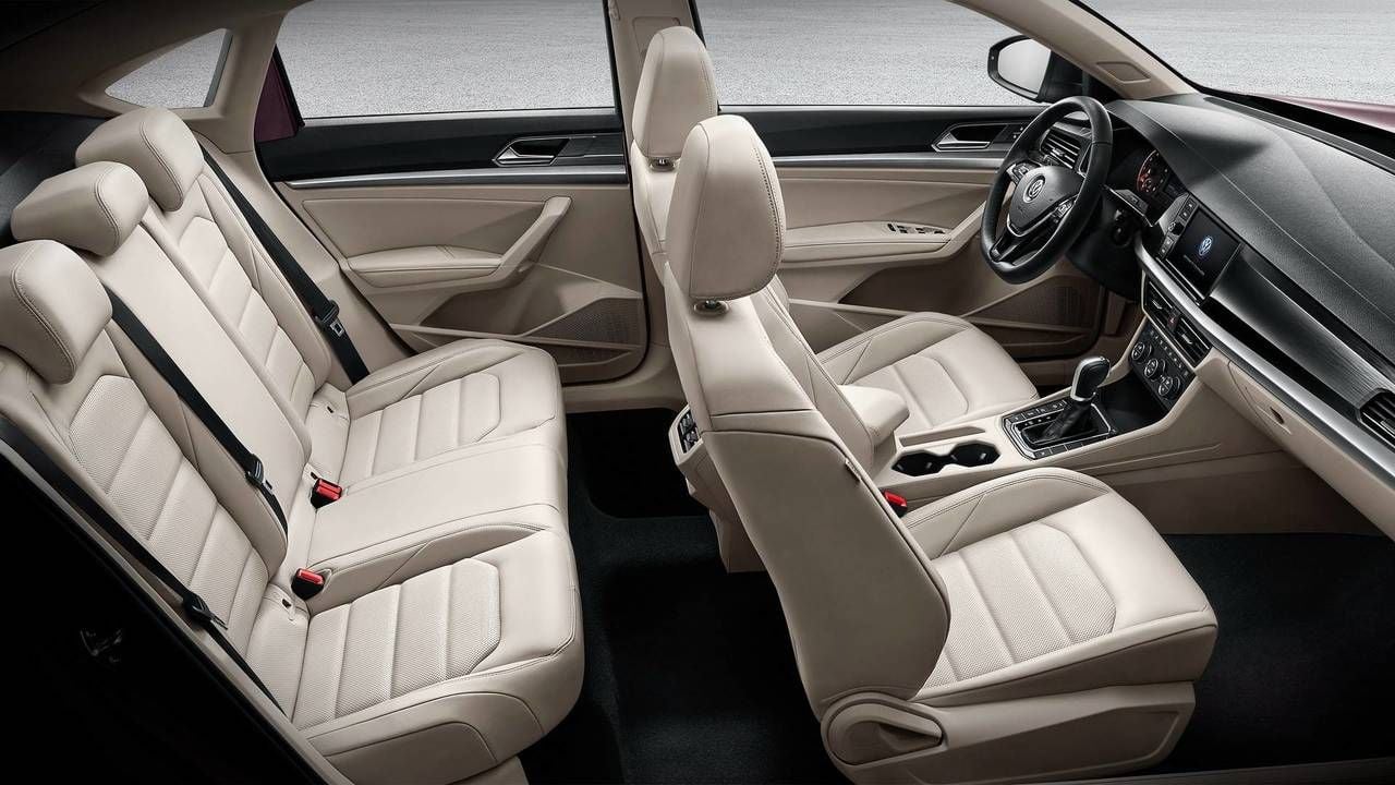 فولكس واجن اي لافيدا interior - Seats