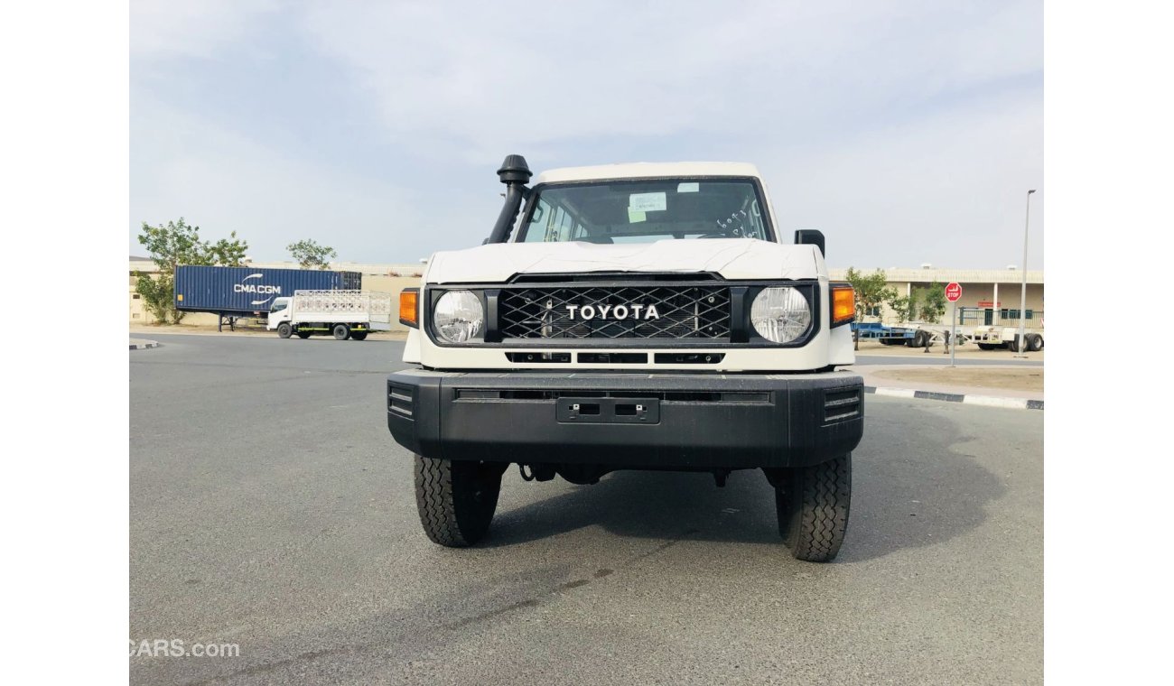 Toyota Land Cruiser Hard Top 78 4.2L Diesel 2024YM