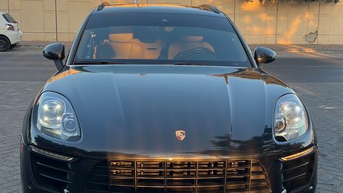 بورش ماكان Porche macan 2018