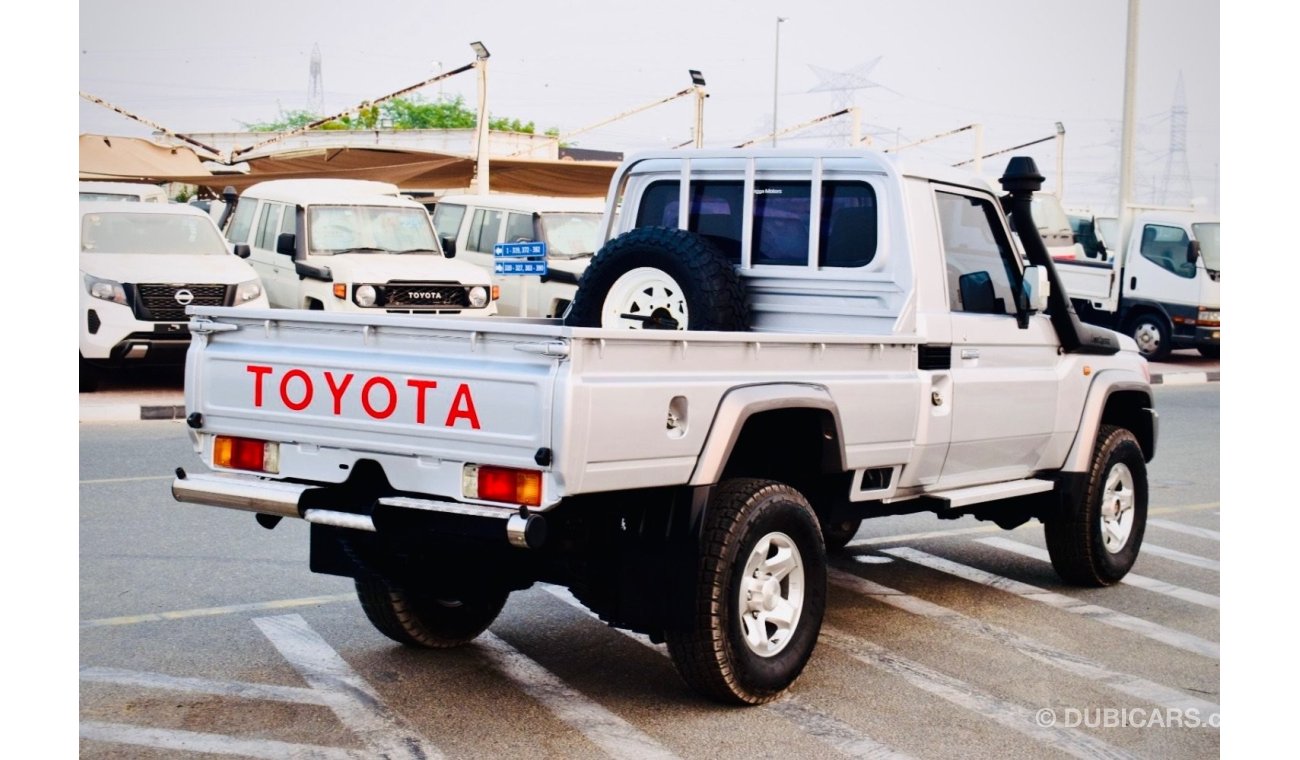 Toyota Land Cruiser Pick Up 2015 RHD Diesel Full Options