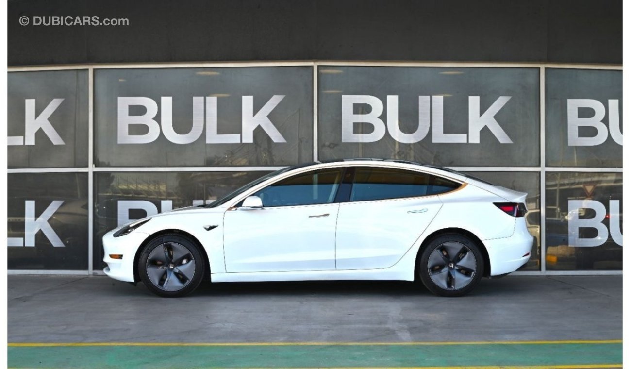 Tesla Model 3 Long Range Tesla model 3 Dual Motor - Panoramic Roof - AED 2,651 MP - Under Warranty