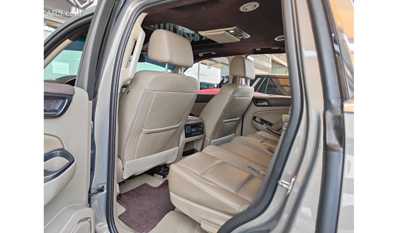 جي أم سي يوكون AED 2,100 P.M | 2019 GMC YUKON SLT | UNDER WARRANTY | 7 SEATS | GCC | 5.3L V8 SUNROOF