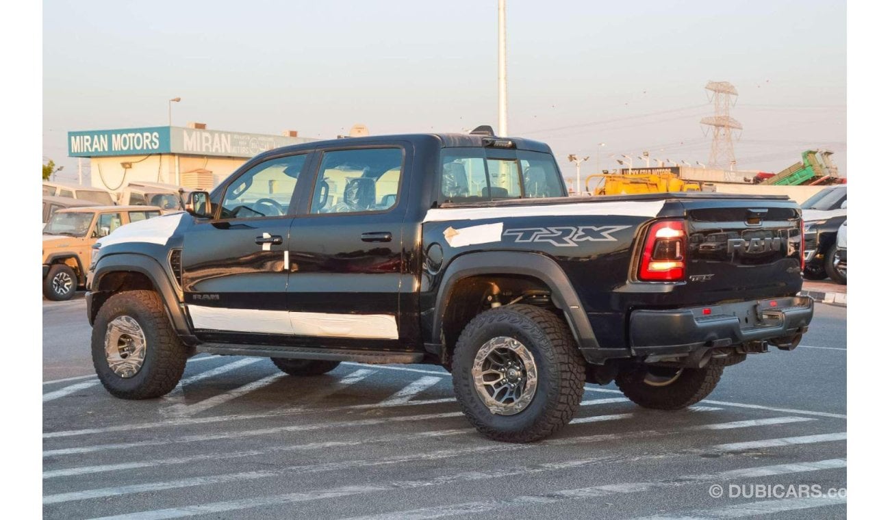 رام 1500 TRX DODGE RAM TRX 6.2L V8 PETROL PICKUP TRUCK 2024