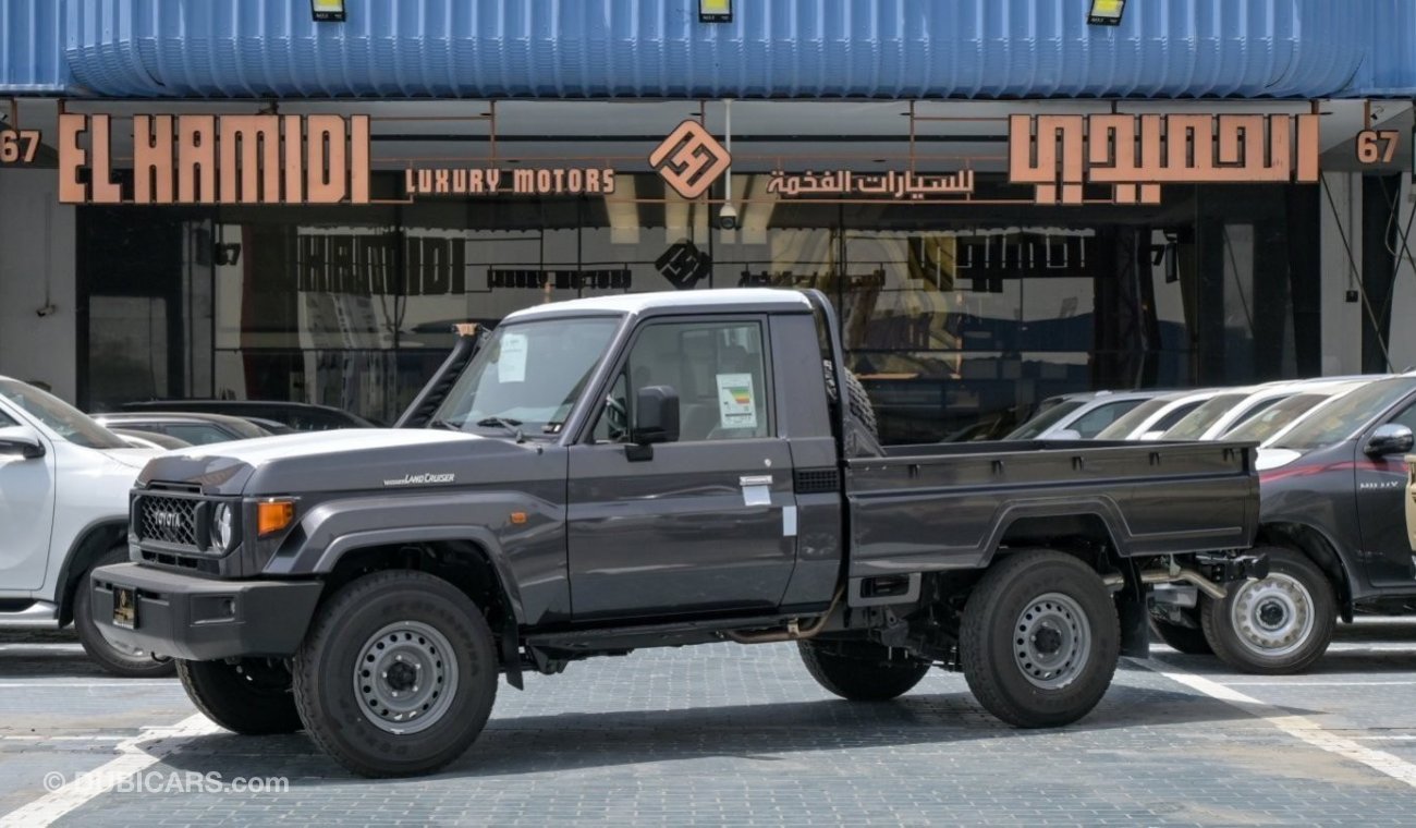 تويوتا لاند كروزر بيك آب TOYOTA LC PICK UP 79 SC PETROL 4.0L A/T, MY24