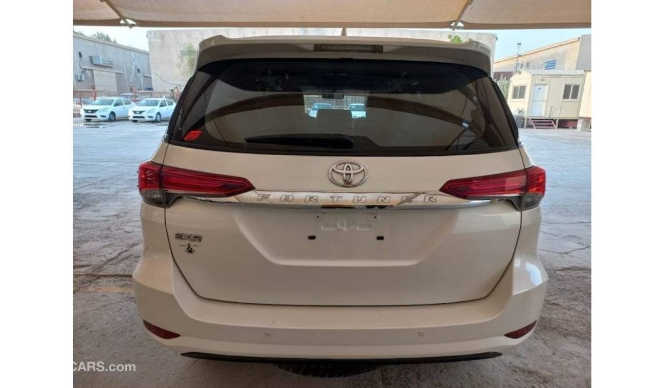 Toyota Fortuner TOYOTA FORTUNER 2.7EXR 2019 IN EXCELLENT CONDITION WITH ORGINAL SPARE KEYS