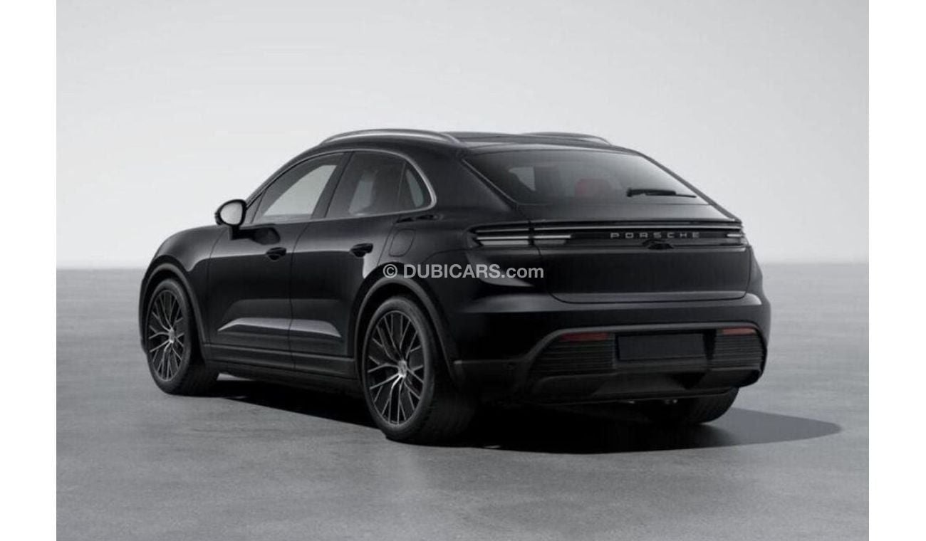 Porsche Macan 100kWh 4S Auto 4WD RIGHT HAND DRIVE