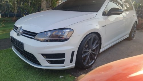 Volkswagen Golf R