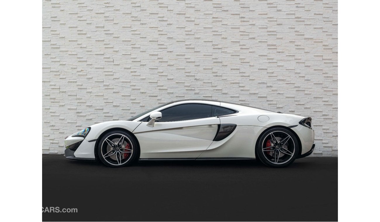 McLaren 570GT AED 13,933 PM • 570 GT CARBON FIBER • ONLY 51,000 KMS • 3.8L TURBOCHARGED V8