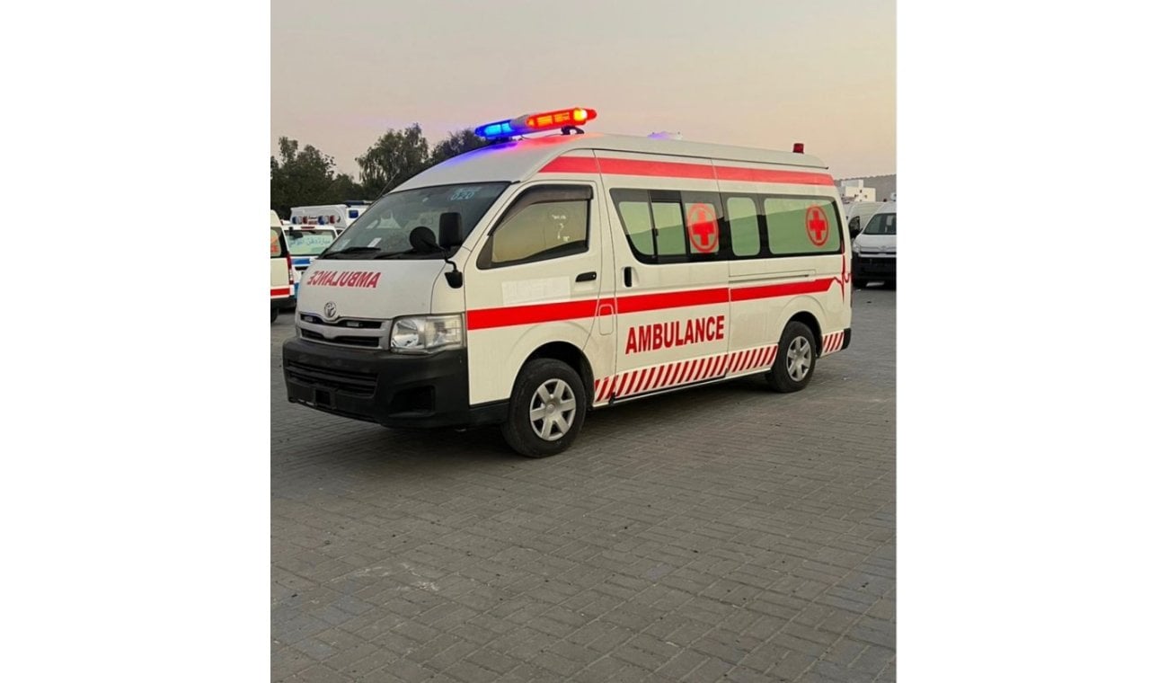 تويوتا هاياس 2023 TOYOTA HIACE Ambulance 2.8L Diesel Zero KM