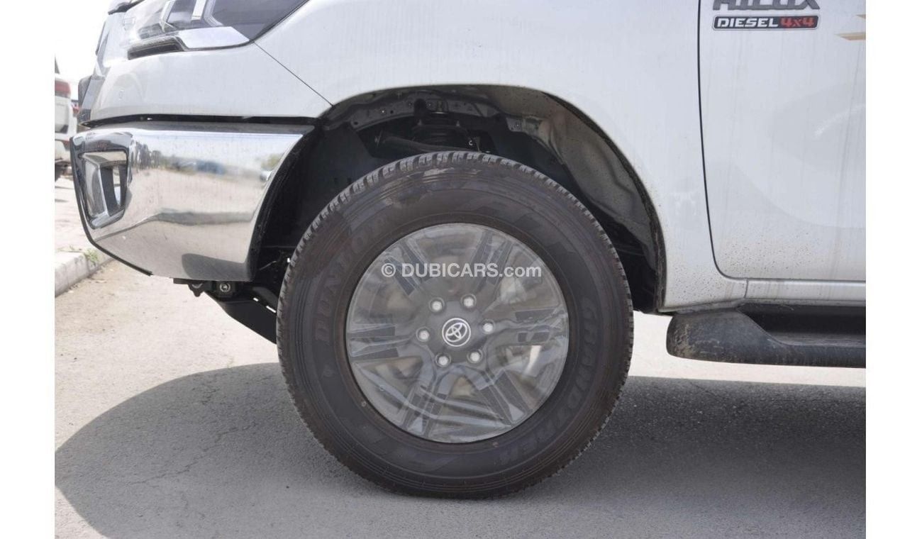 Toyota Hilux TOYOTA HILUX 2.4L A/T FULL OPTION GCC SPECS  2024