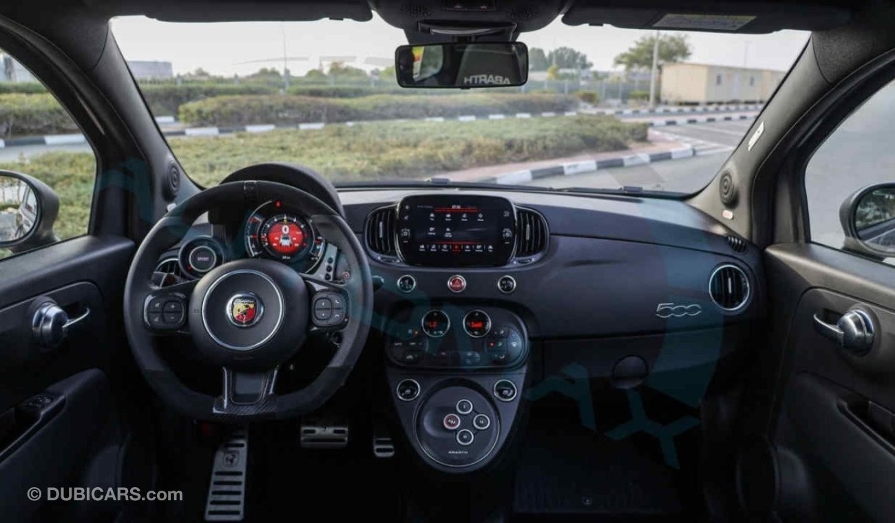 Abarth 695 Cabrio Turismo 1.4 Turbocharged , 2024 GCC , 0Km , With 5 Years or 120K Km Warranty @Official Dealer