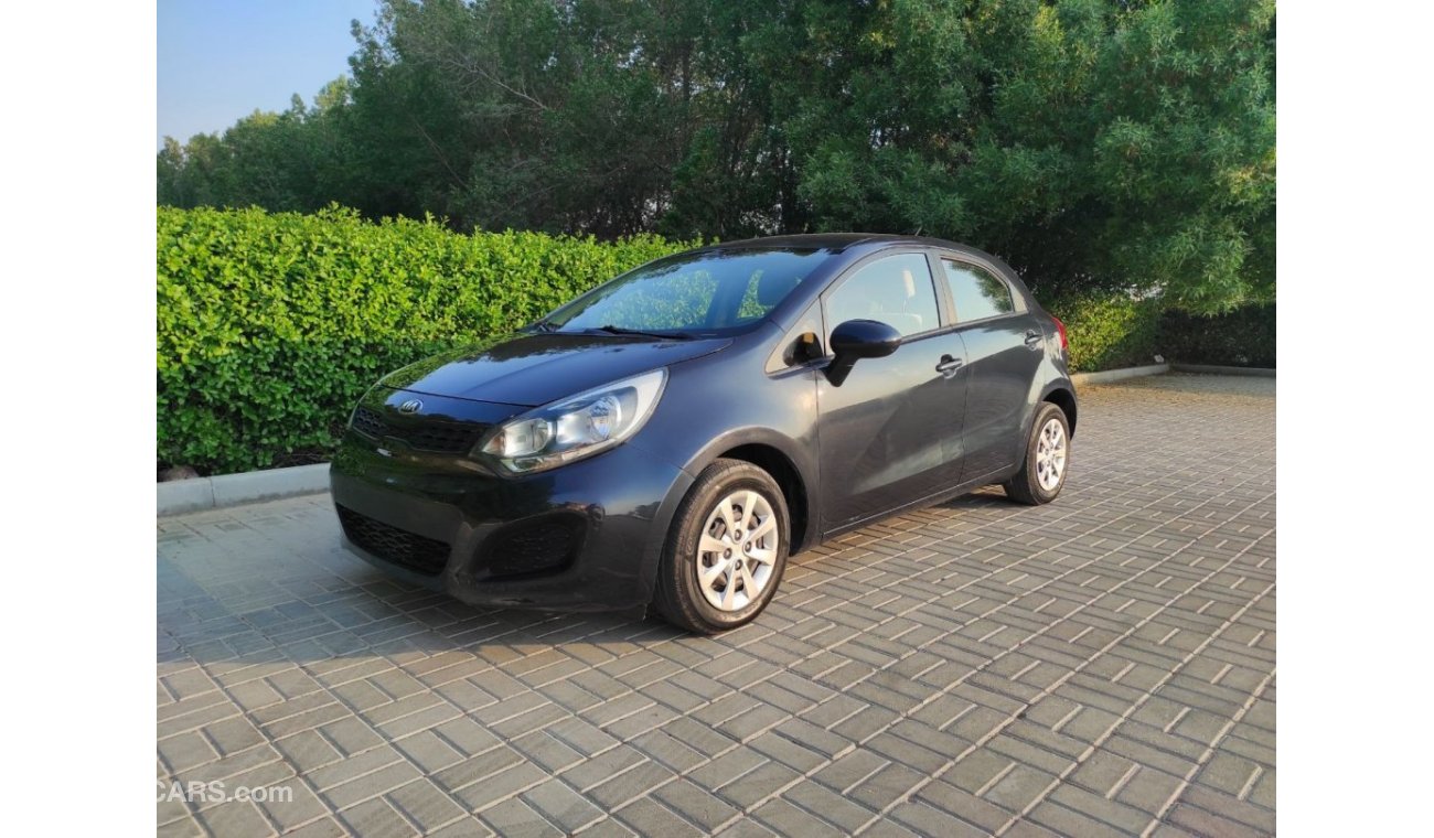 Kia Rio Kia Rio 2015 1.4 Gcc full automatic