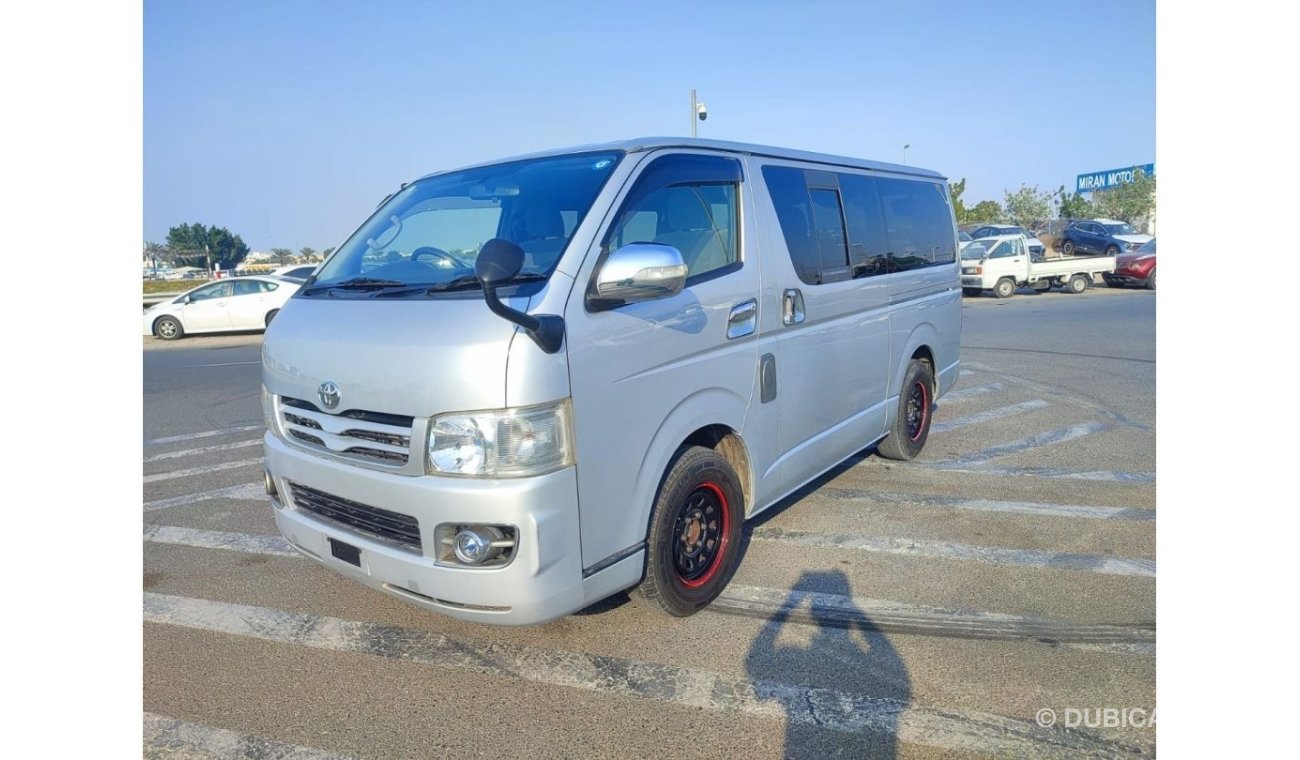 Toyota Hiace TRH200-0104773 || TOYOTA	HIACE (VAN)	2009 || CC2000	petrol	RHD	AUTO || ONLY FOR EXPORT.